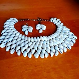 3 Pc African Cowrie Shell Set Ethnic Statement Tribal Boho Necklace Earrings New